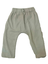 Pantalón Laranjinha de corduroy beige con forro