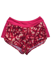 Short deportivo Asics animal print