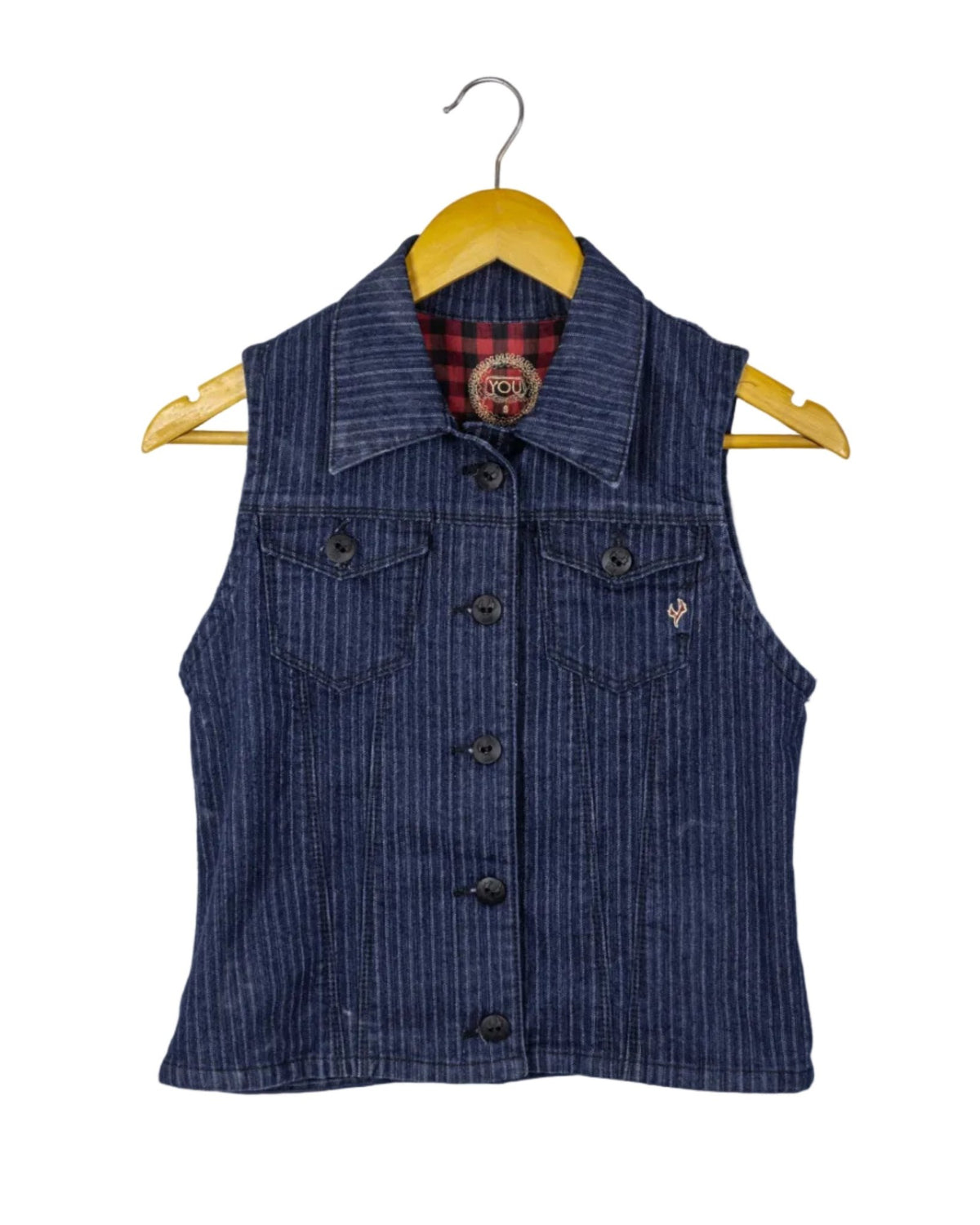 Chaleco You jean azul, rayas, cuello camisero.