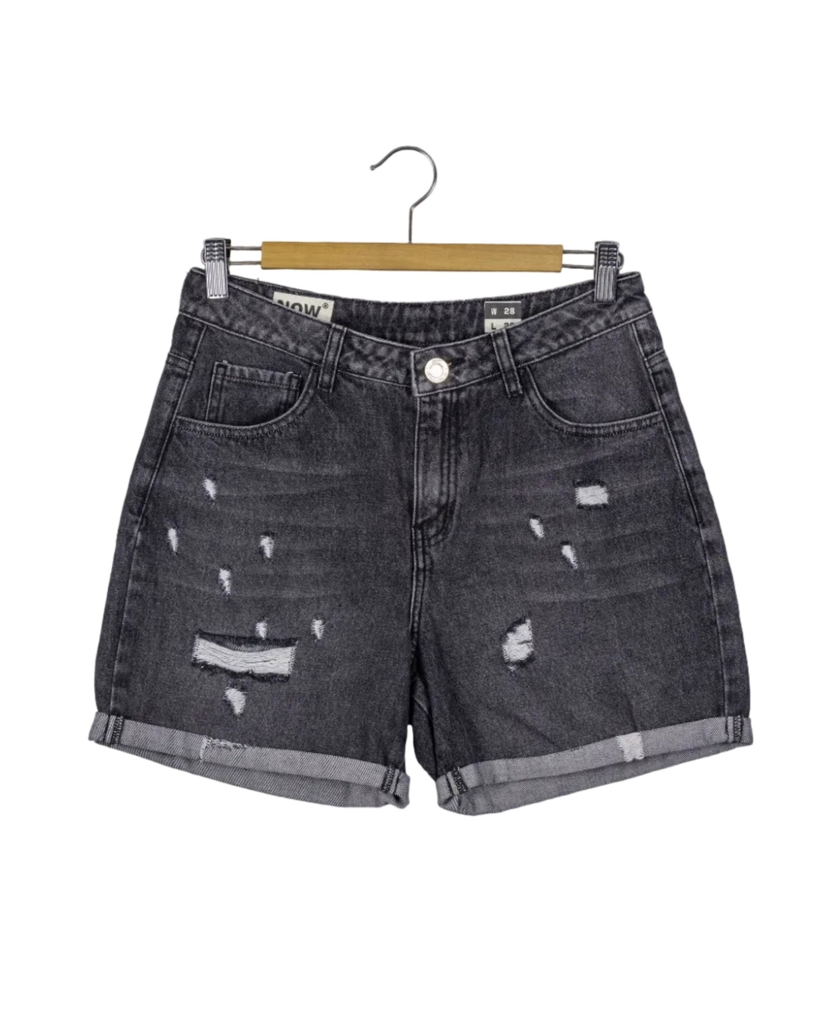 Short Now gris, rasgados, nuevo con etiqueta.