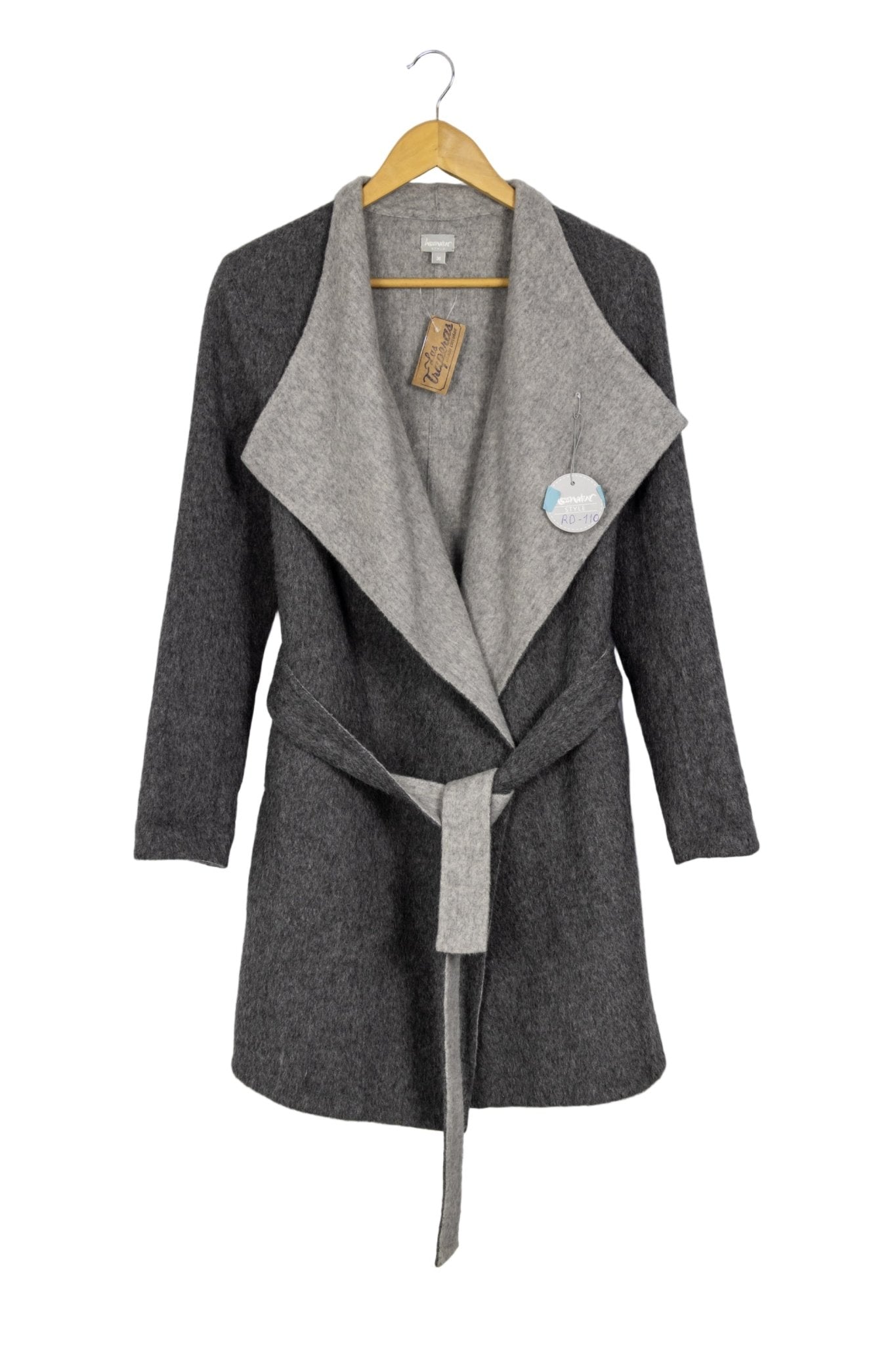 Abrigo Hessnatur plomo y gris con cinto para amarar