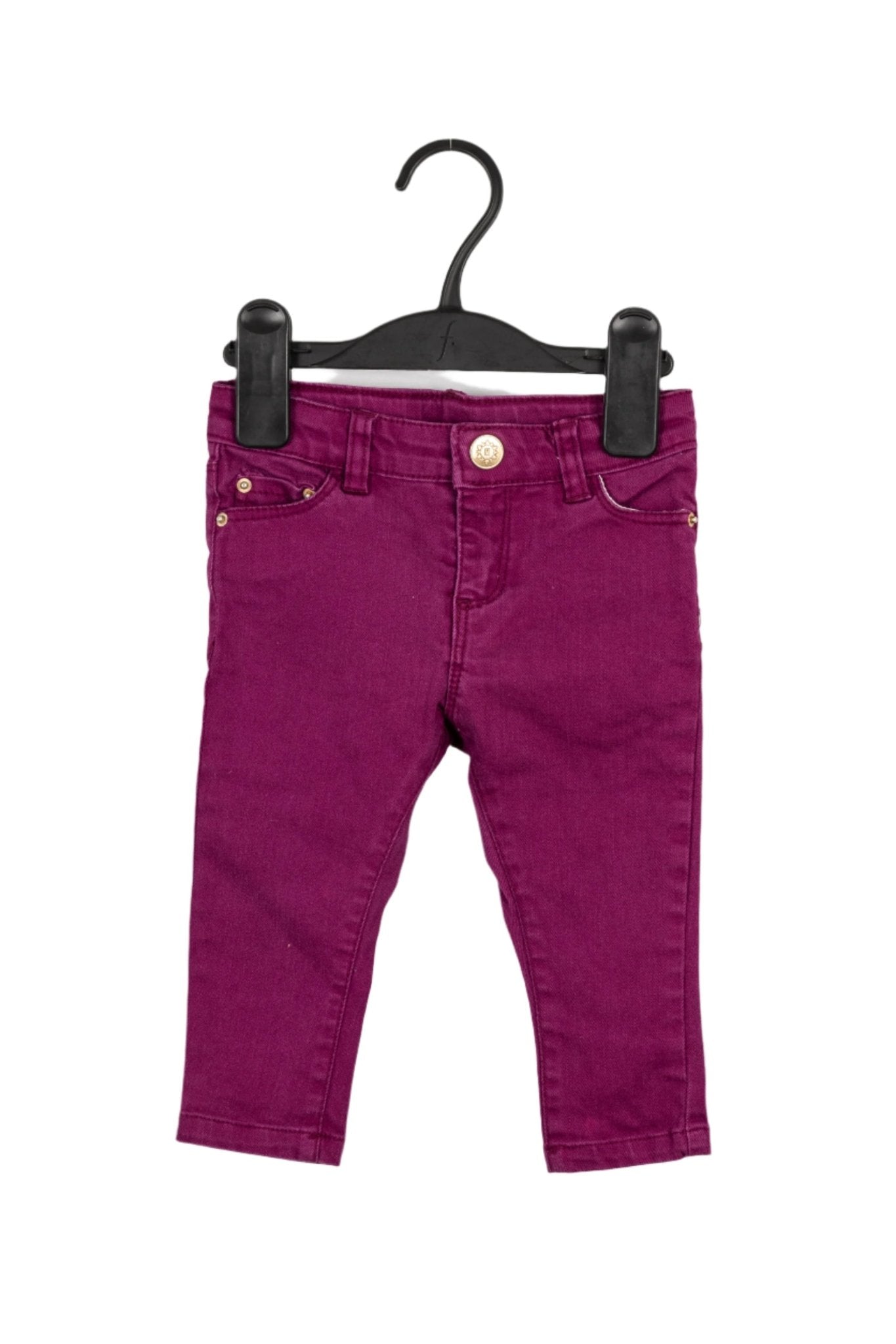 Pantalón morado tipo jean