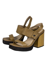 Saldalias Lalalove camel taco grueso madera, cierra con velcro