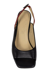 Sandalias Lalalove negras con tira roja, punta cuadrada taco madera