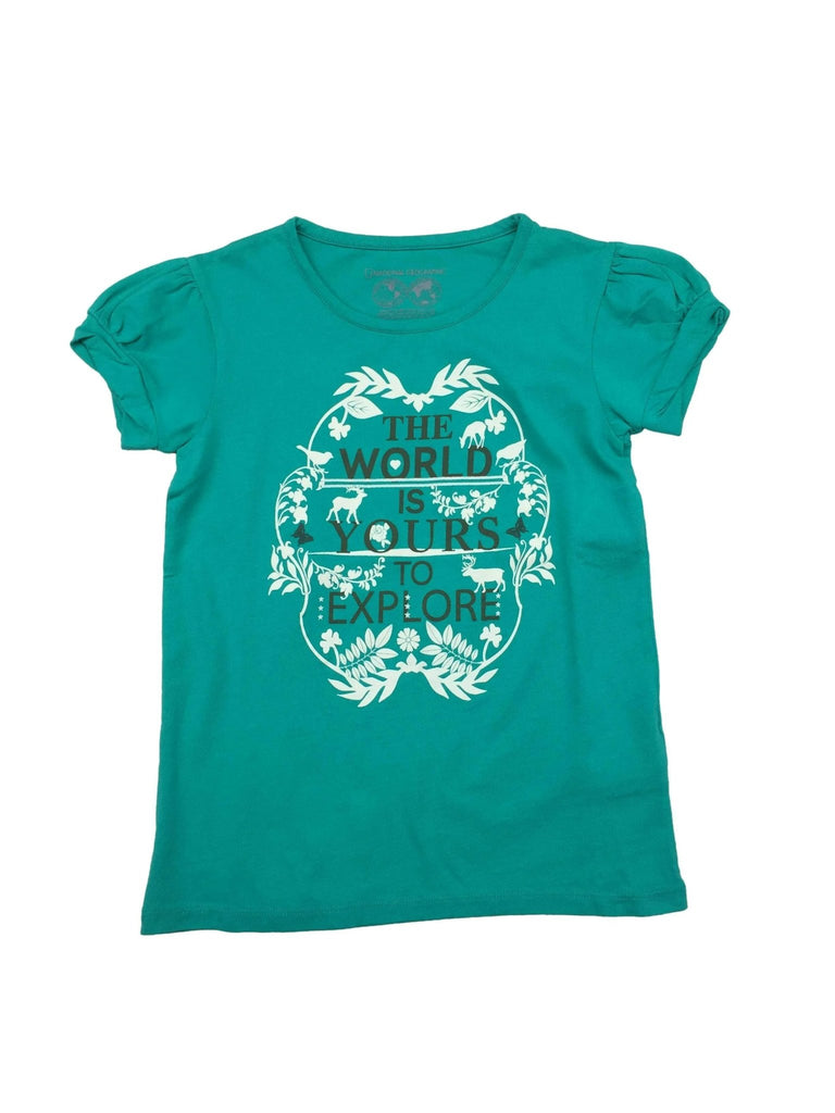 Polo verde jade con estampado Las Traperas