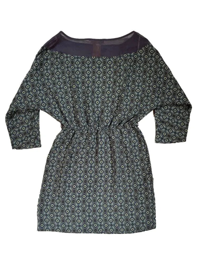 Vestido Forever 21 con manga media